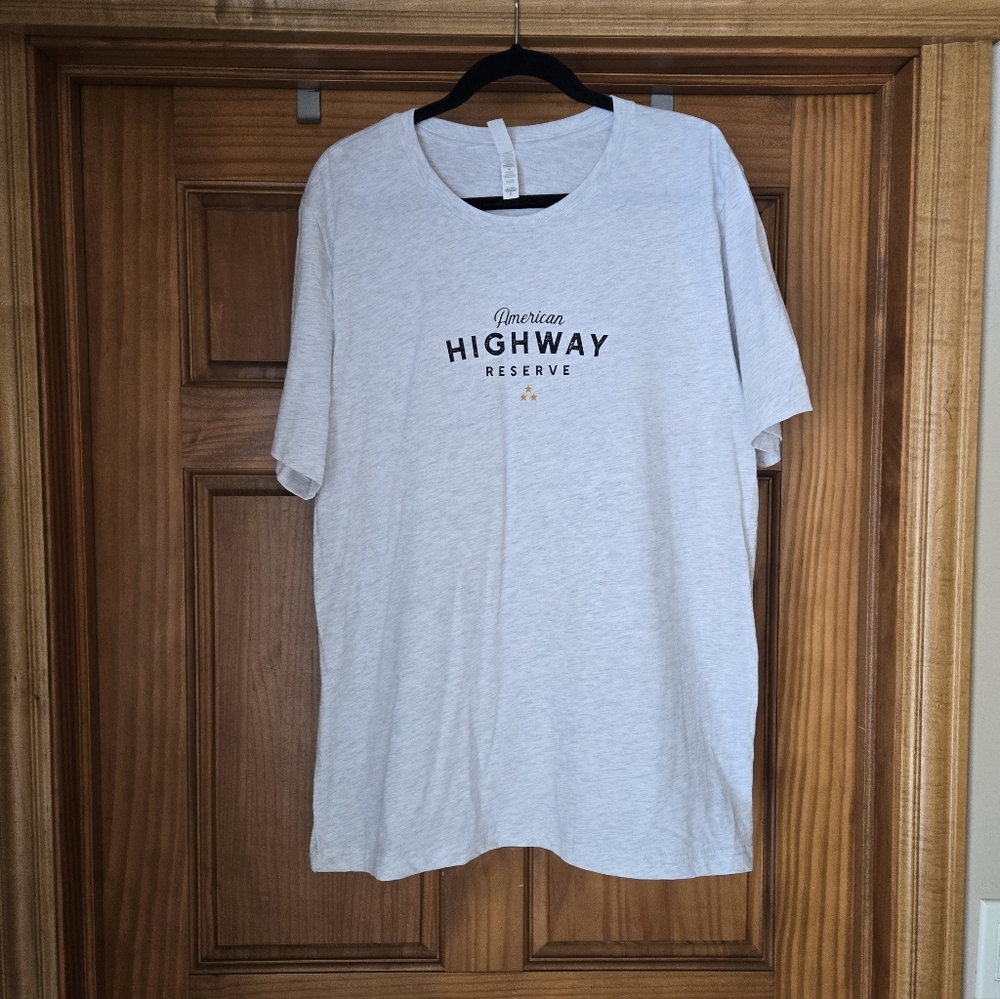 NWOT AMERICAN HIGHWAY RESERVE  Light Gray Men's Short Sleeve Tee SIZE XL